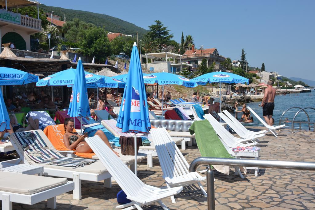 Hotel Anderba Krašići Exterior photo